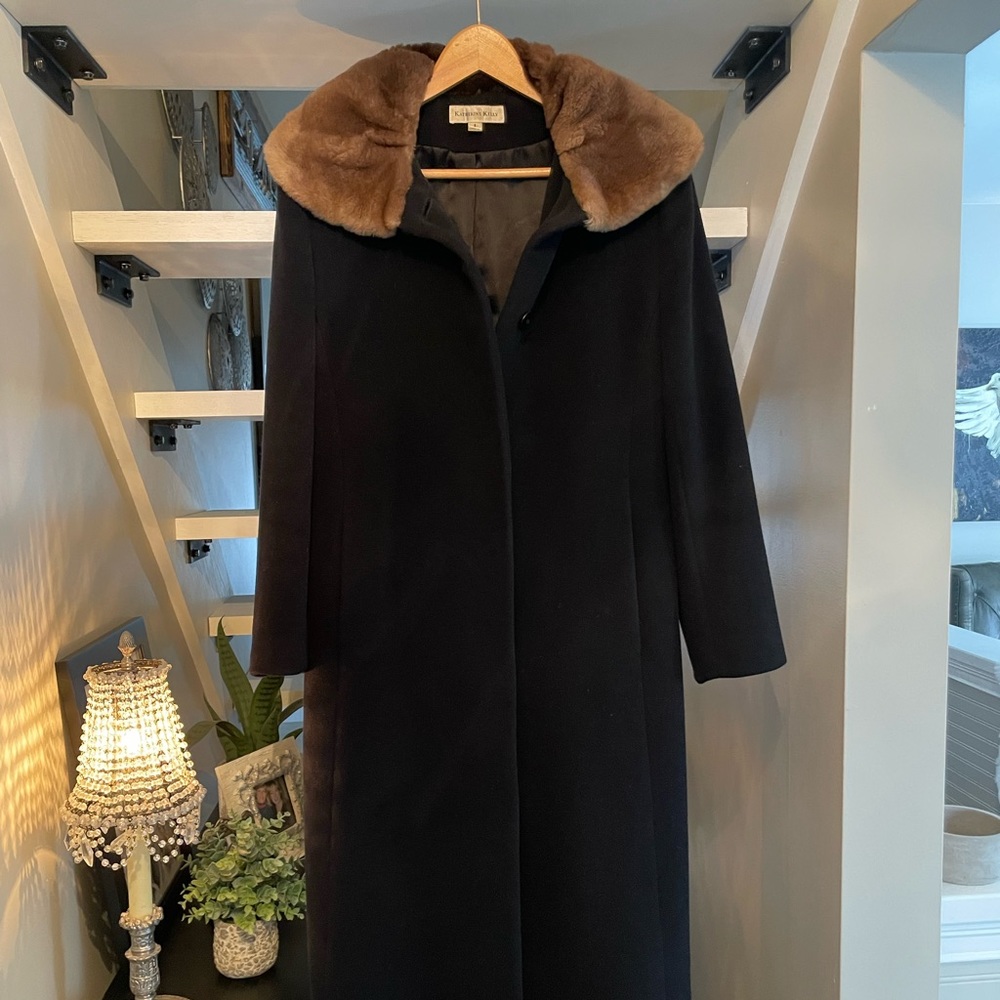 Katherine Kelly Long Wool w/ Beaver Trim Coat